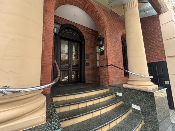574 m² Commercial space