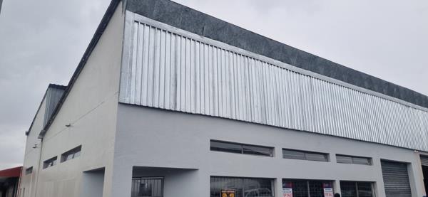 250  m² Industrial space