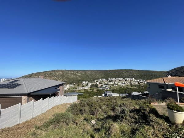 826 m² Land