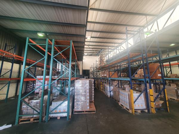 1 500  m² Industrial space