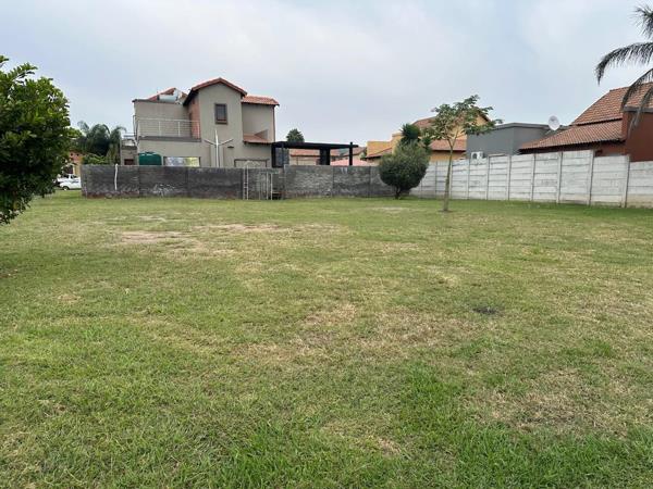 551 m² Land