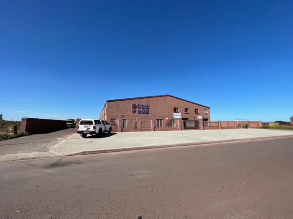 340 m² Commercial space
