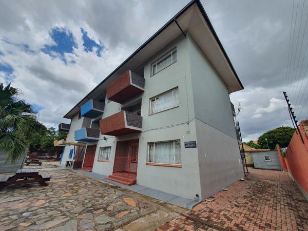 583  m² Commercial space