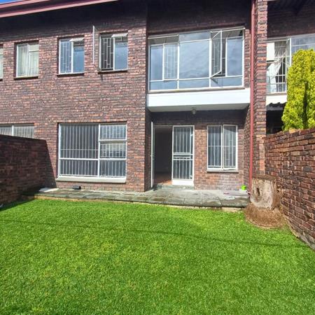 3 Bedroom Townhouse