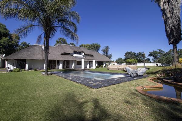 8 565 m² Smallholding