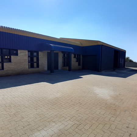 430  m² Industrial space