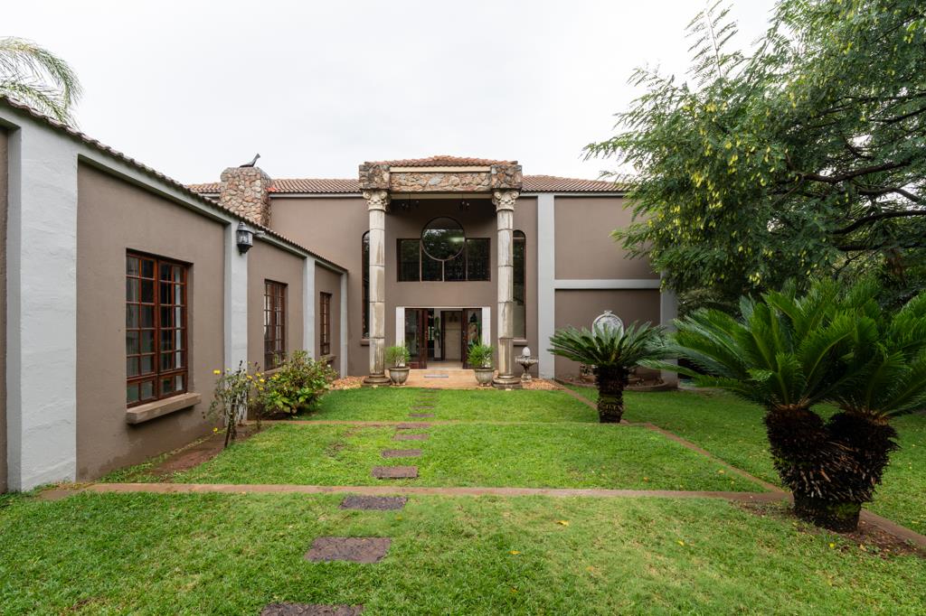 5 Bedroom House