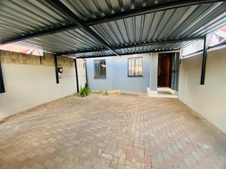 2 Bedroom House