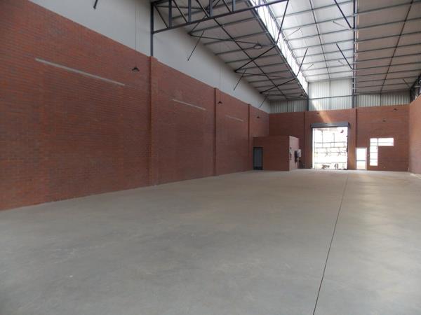 350 m² Commercial space