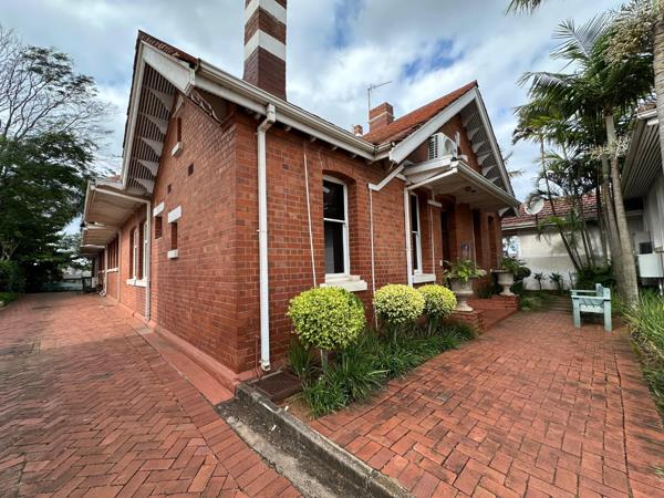 222 m² Commercial space