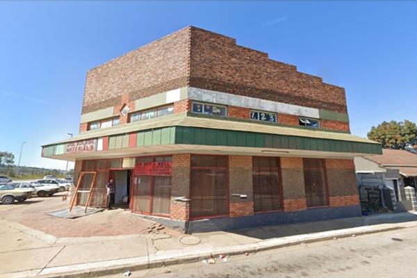 845  m² Commercial space