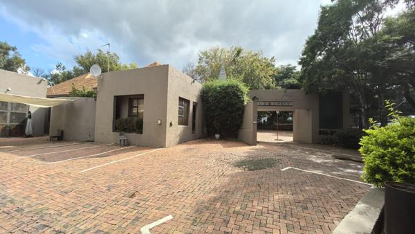 1 141  m² Commercial space