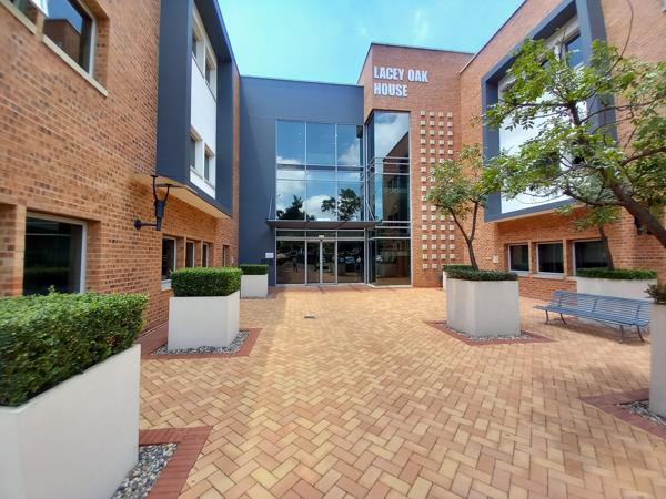 658 m² Commercial space