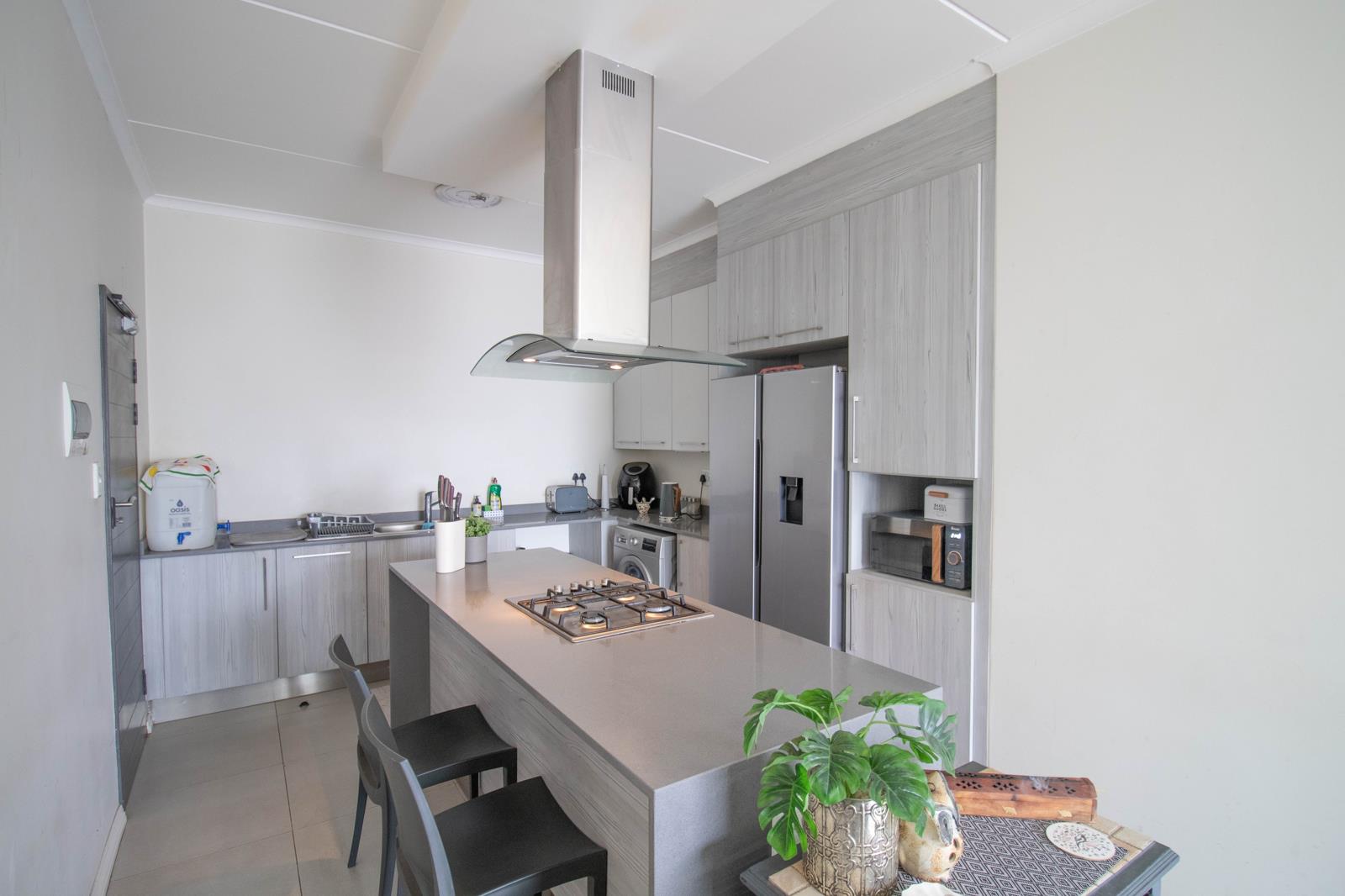 2 Bedroom Apartment in Erand Gardens