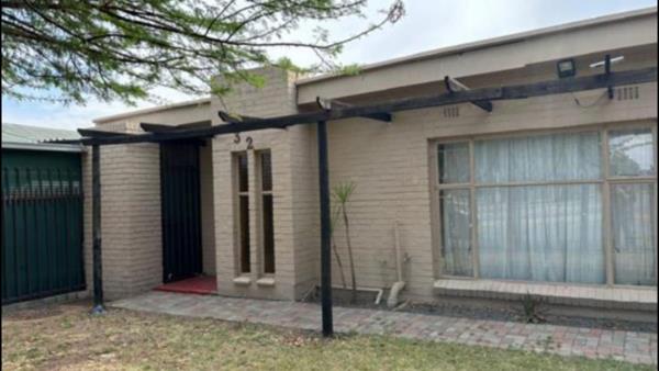 9 Bedroom, Bed and Breakfast