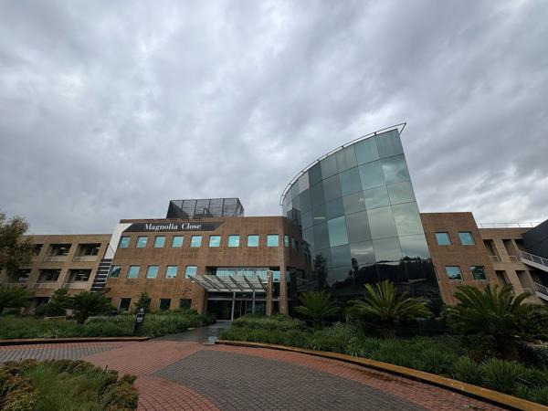 645 m² Commercial space