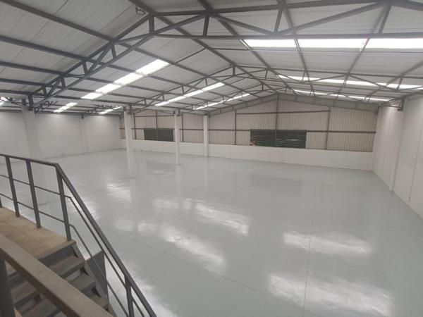 1 094  m² Industrial space
