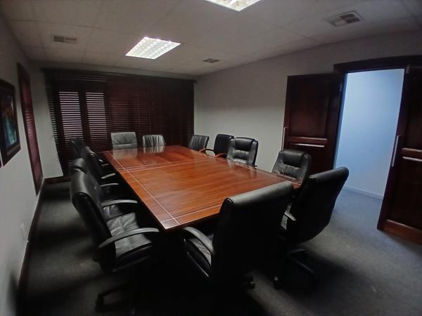 283 m² Commercial space