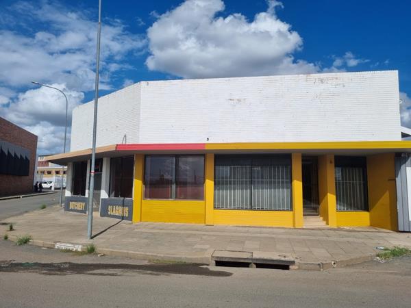 298 m² Commercial space