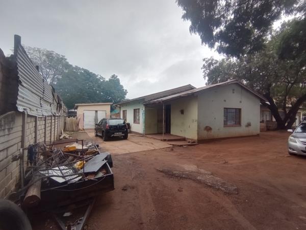 714 m² Land