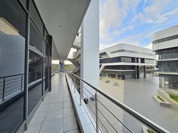 567.5 m² Office Space