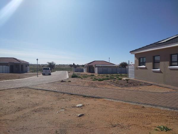 731 m² Land
