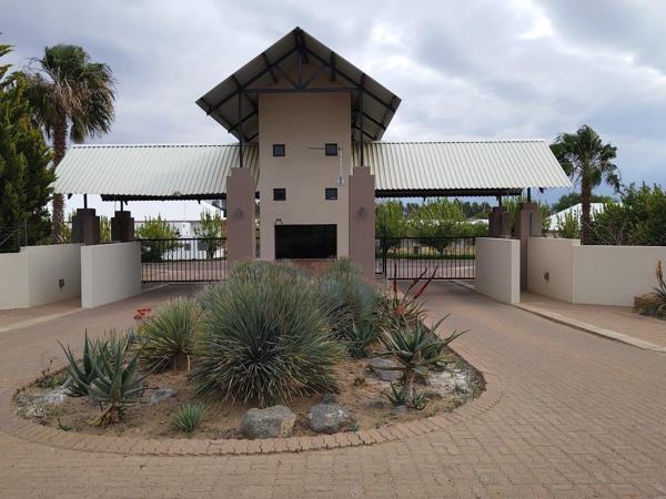 875 m² Land