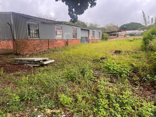 1 600 m² Commercial space