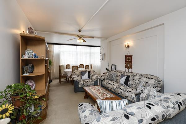 2.5 Bedroom Apartment