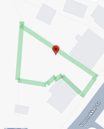 848 m² Land