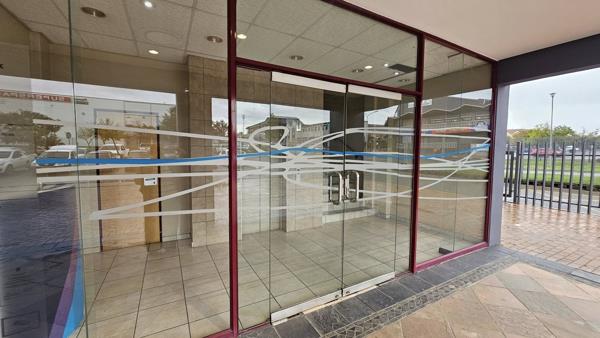 1 000 m² Commercial space