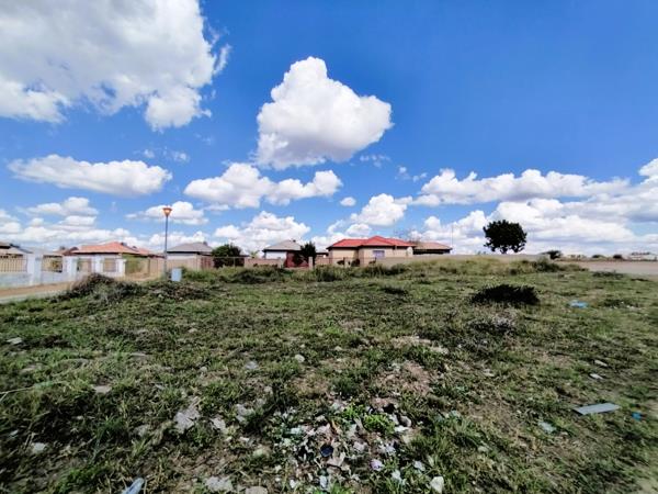 446 m² Land