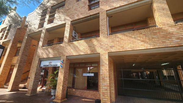 221  m² Commercial space