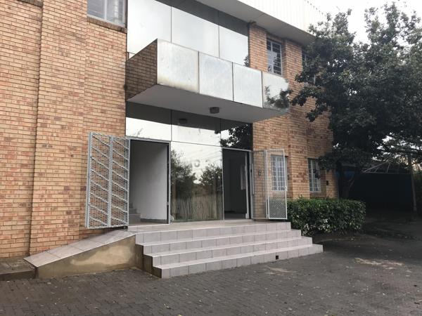 1 000  m² Industrial space