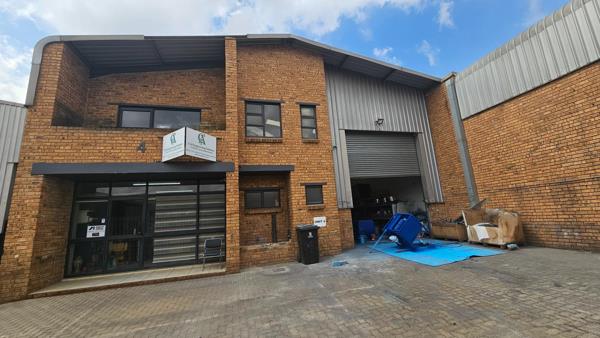 224  m² Industrial space