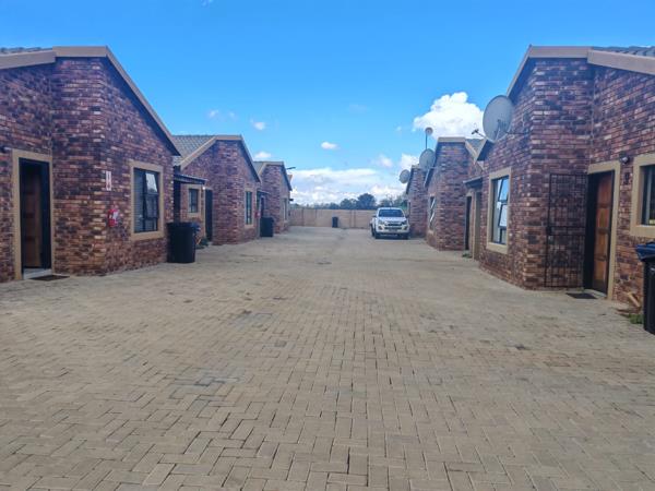 2 Bedroom Simplex