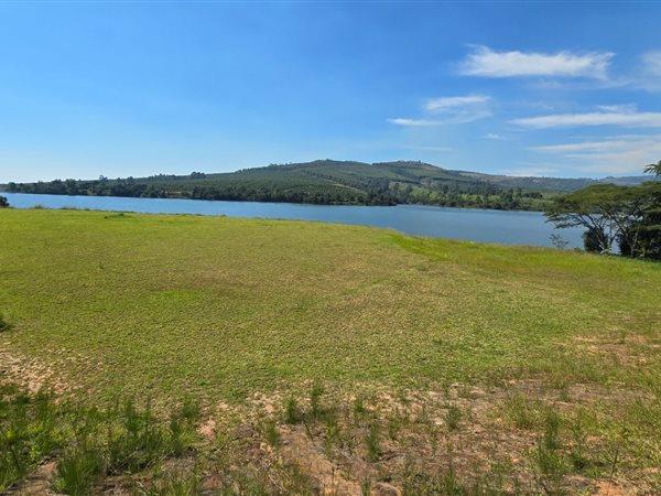 8 658 m² Land