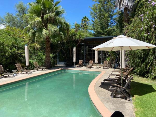 8 Bedroom, Bed and Breakfast