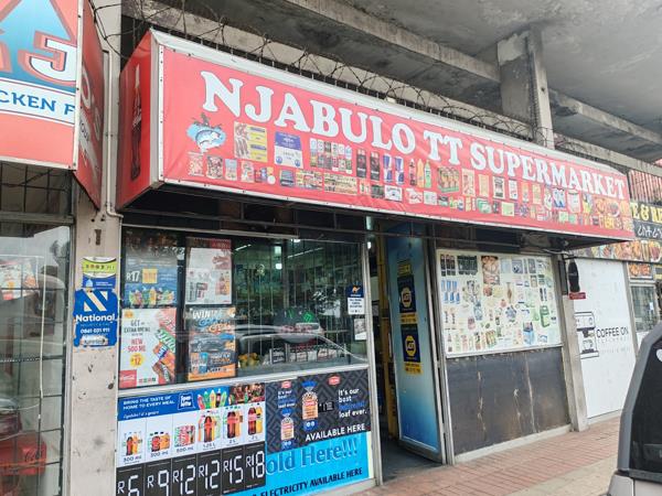 100  m² Retail Space