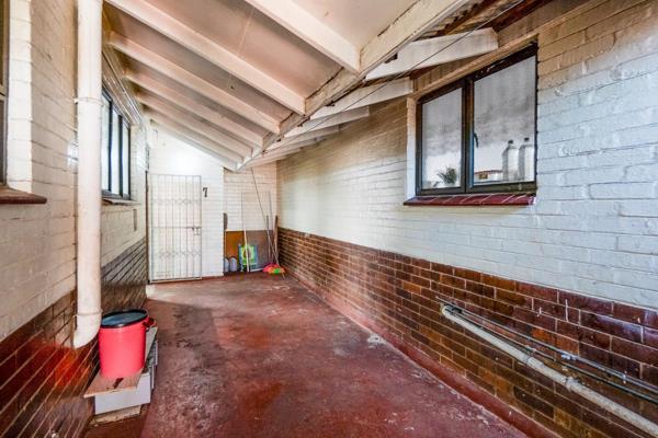 2.5 Bedroom Apartment