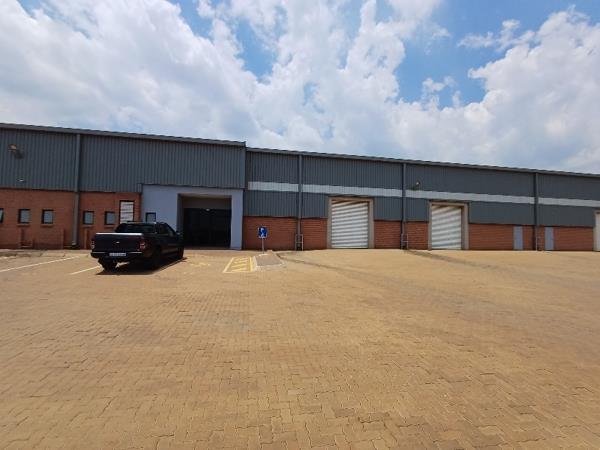 2 630  m² Industrial space