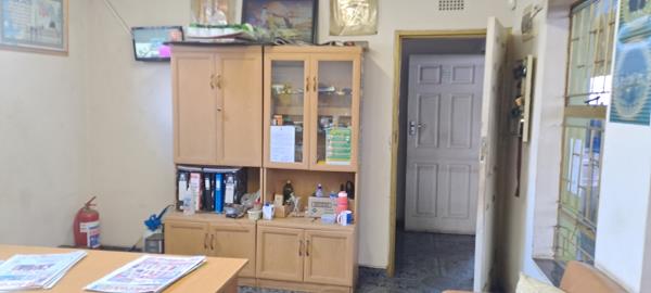 396  m² Commercial space