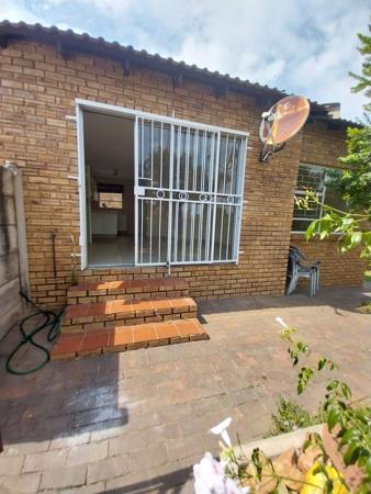 2 Bedroom Townhouse