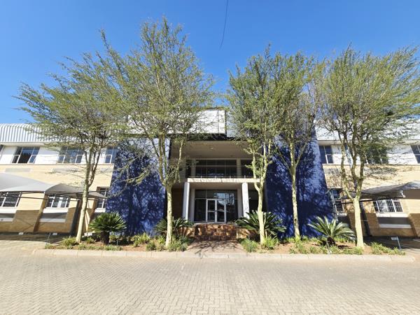 5 712  m² Industrial space