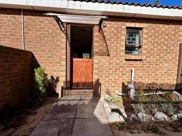 1 Bedroom Garden Cottage