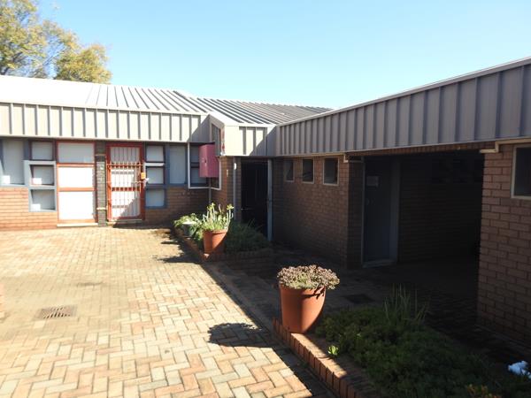 82 m² Retail Space