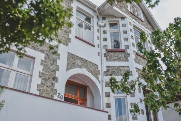 2 475  m² Commercial space