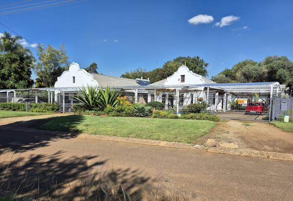 14 Bedroom House