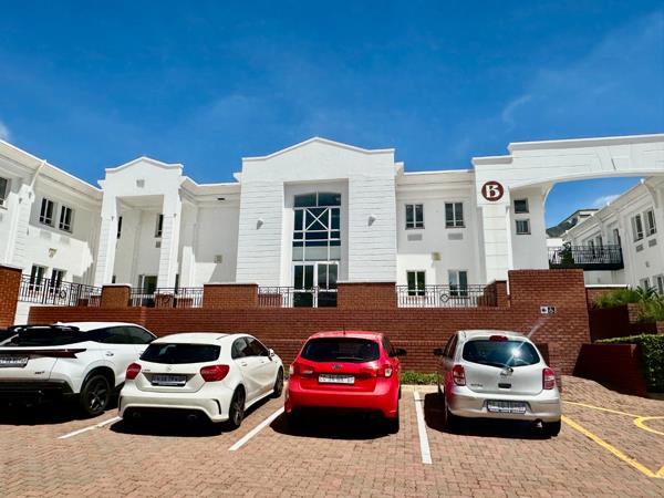 1 224 m² Office Space