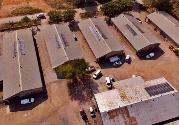 3 240  m² Commercial space